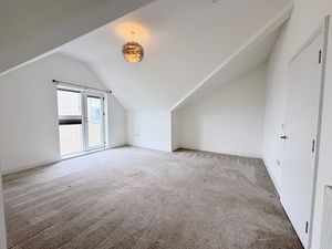 THE SHIPYARD- click for photo gallery